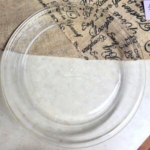 Anchor Hocking glass 10 inch pie plate
